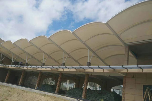 黃石膜布批發(fā)廠家為您介紹膜布批發(fā)的注意事項(xiàng)